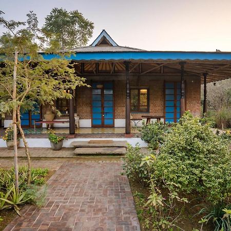 Lohonostays Bamboo House Sadhrana Bagh 古尔冈 外观 照片