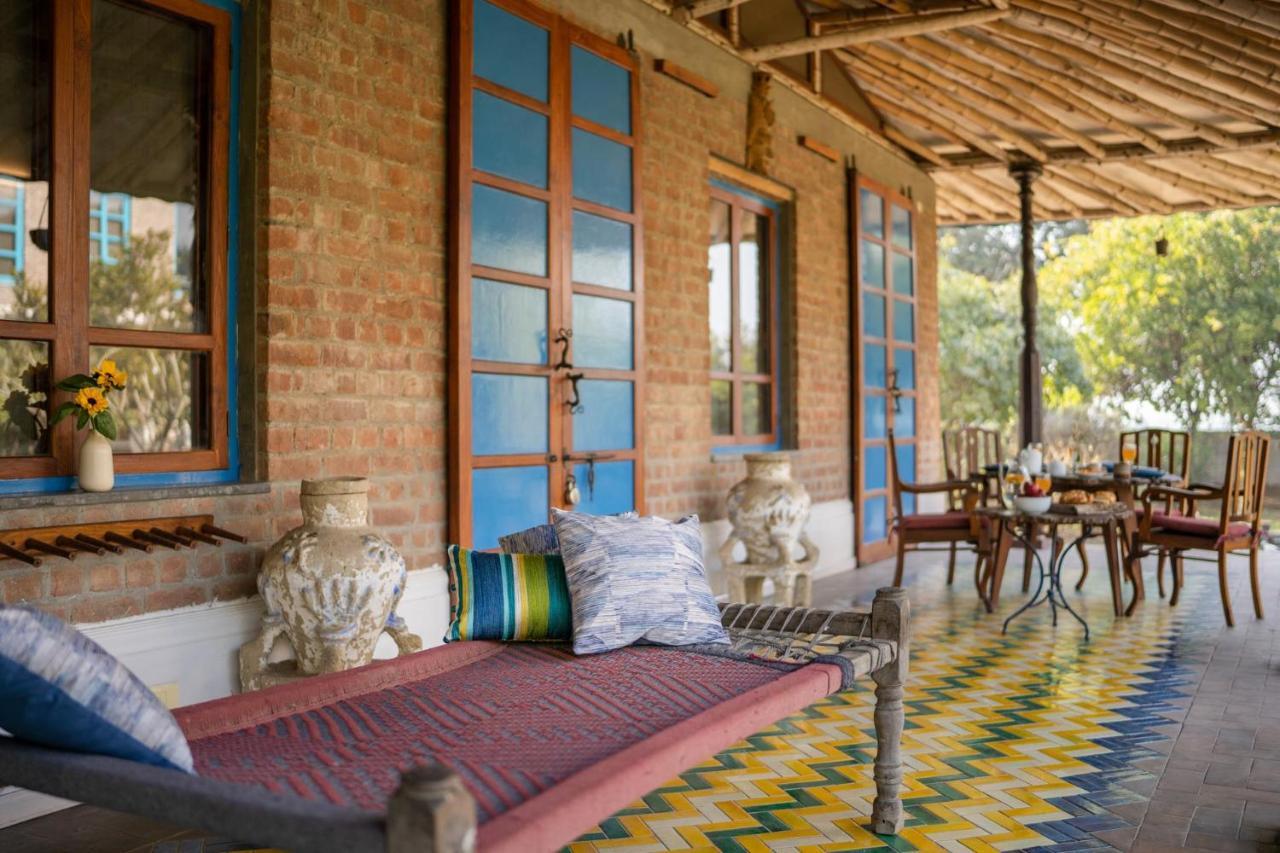 Lohonostays Bamboo House Sadhrana Bagh 古尔冈 外观 照片