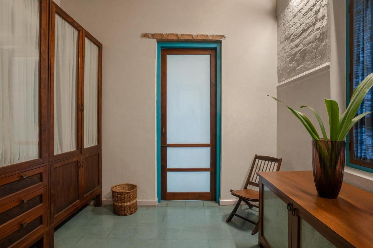 Lohonostays Bamboo House Sadhrana Bagh 古尔冈 外观 照片