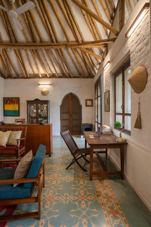 Lohonostays Bamboo House Sadhrana Bagh 古尔冈 外观 照片