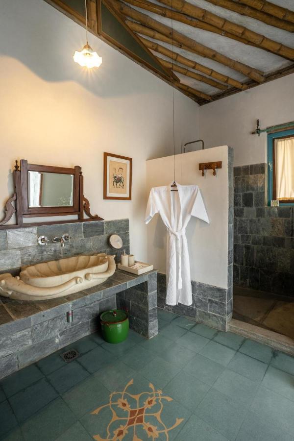 Lohonostays Bamboo House Sadhrana Bagh 古尔冈 外观 照片
